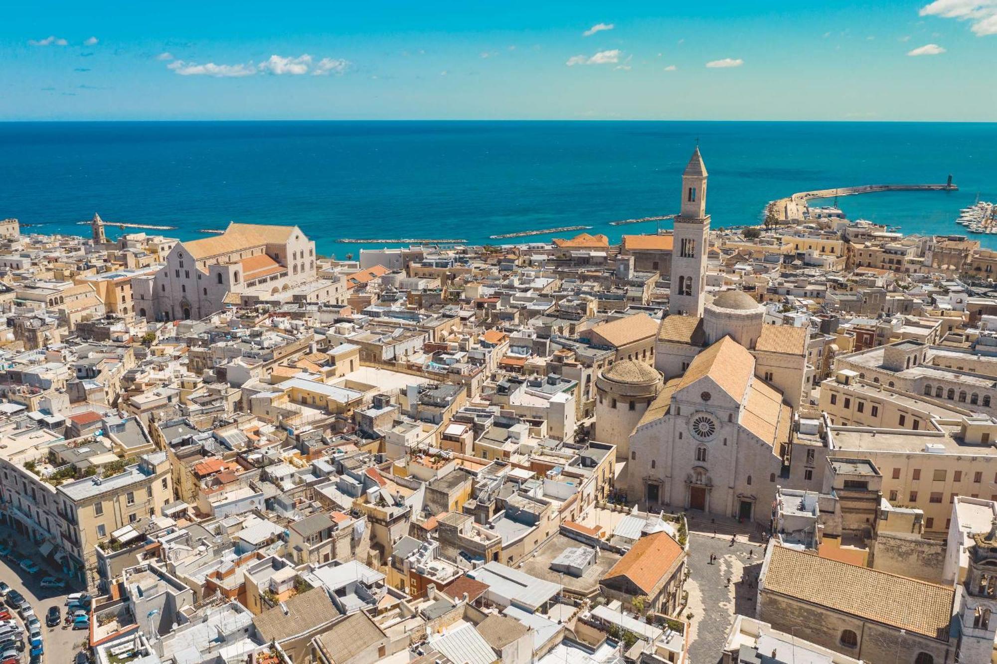 Pokoj Dla 2 Z Prywatnym Balkonem, Lazienka I Wejsciem Bari Buitenkant foto